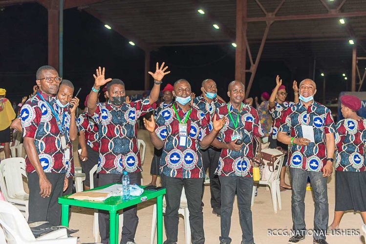 STANDOUT PHOTOGRAPHY